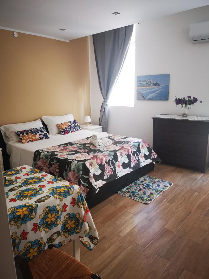 Rent House A Casa Mia Hotell Palermo Eksteriør bilde