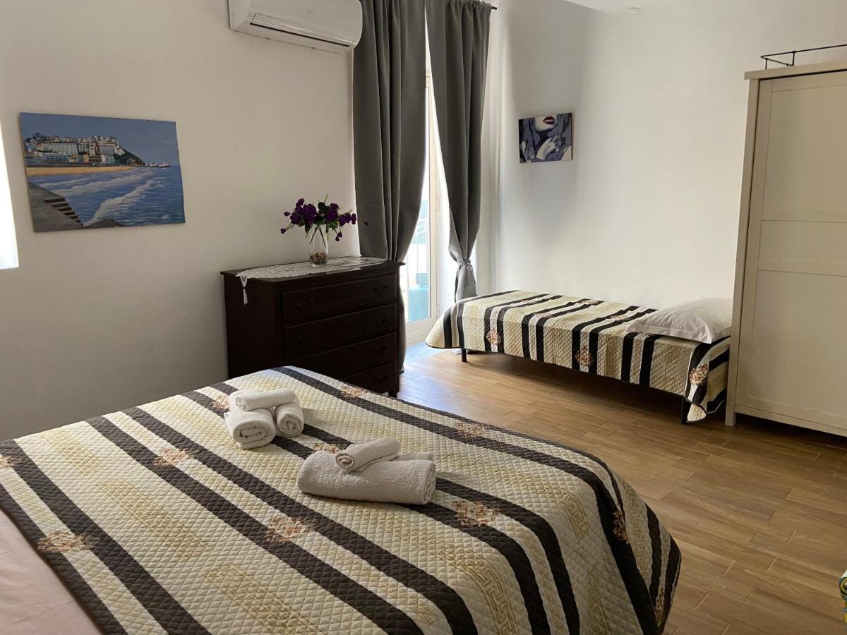 Rent House A Casa Mia Hotell Palermo Eksteriør bilde